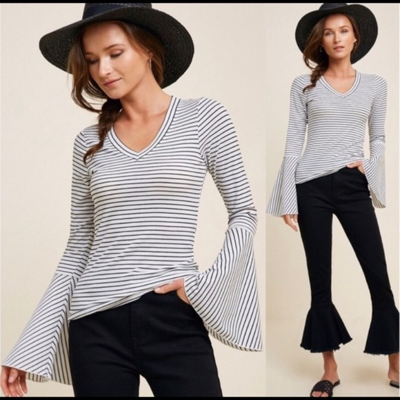 Hayden Tops - Hayden Bell Sleeve Top Black White Size Large